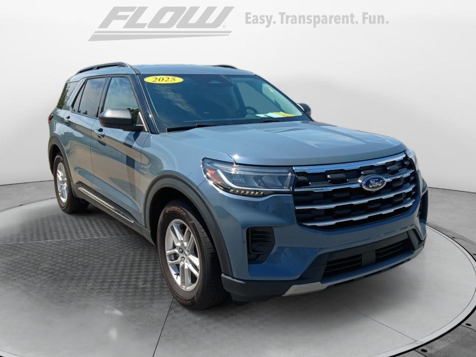 2025 Ford Explorer