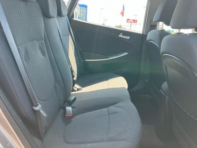2014 Hyundai ACCENT SE