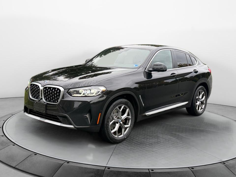 2024 BMW X4 xDrive30i