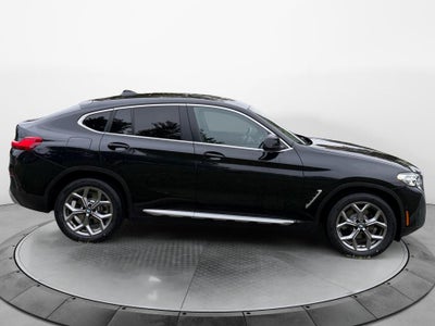 2024 BMW X4 xDrive30i