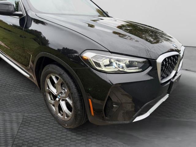 2024 BMW X4 xDrive30i