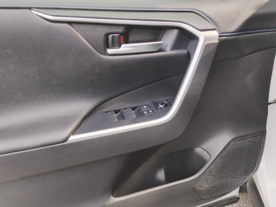 2020 Toyota RAV4 Hybrid Hybrid XSE