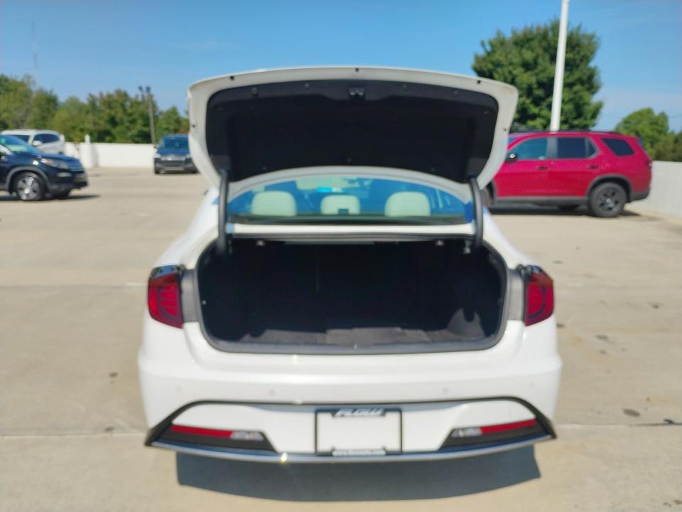 2023 Hyundai SONATA HYBRID Limited