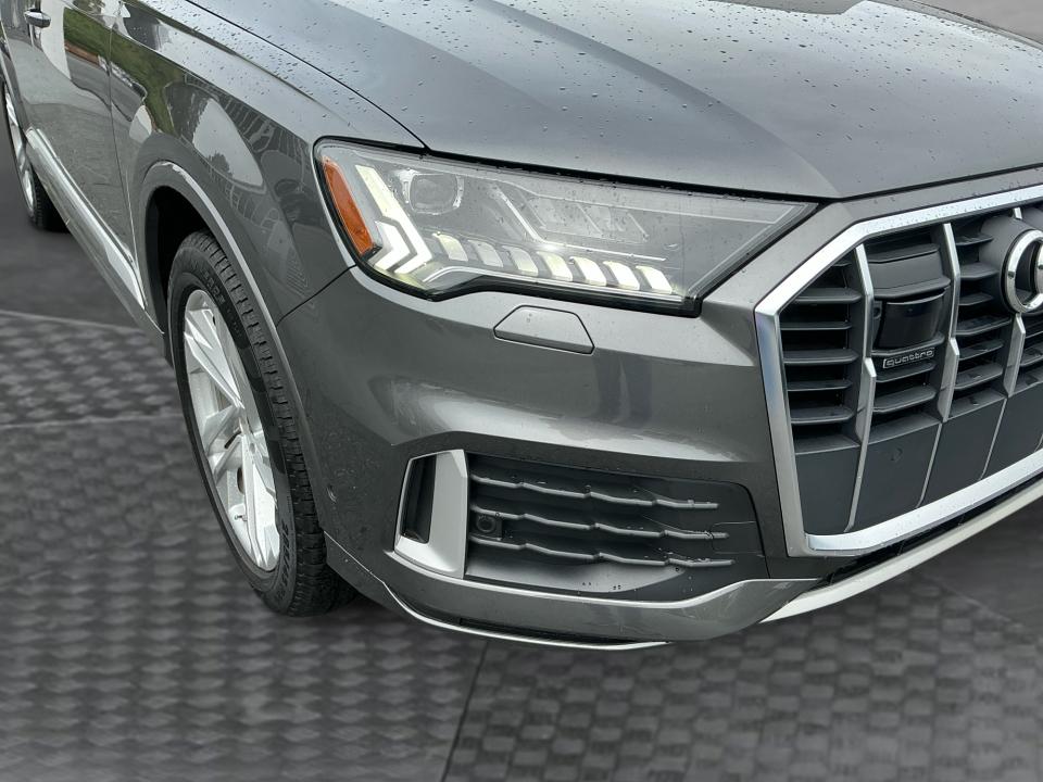 2023 Audi Q7 Premium Plus