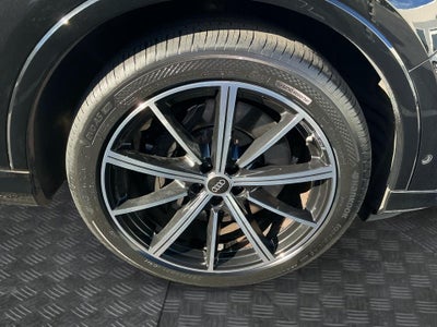 2023 Audi SQ7 Prestige