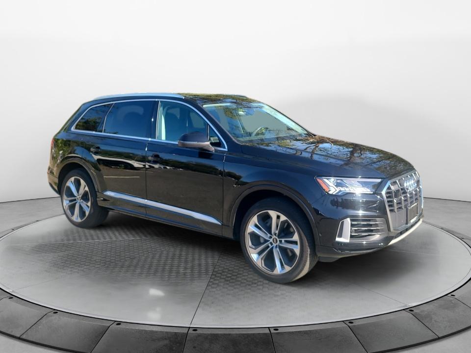 2024 Audi Q7 Premium Plus