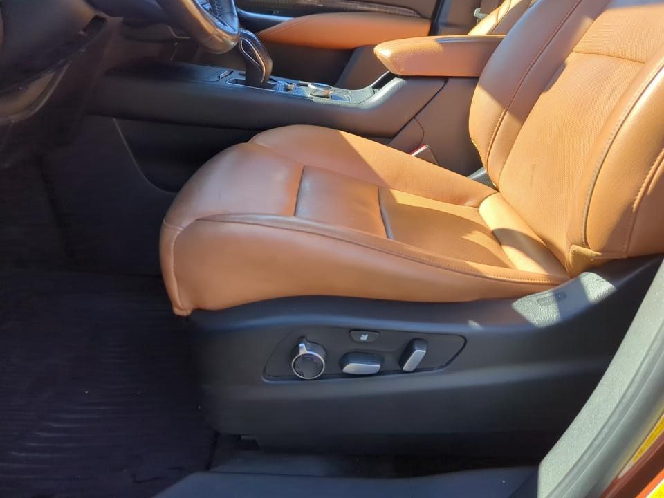 2019 Cadillac XT4 FWD Premium Luxury
