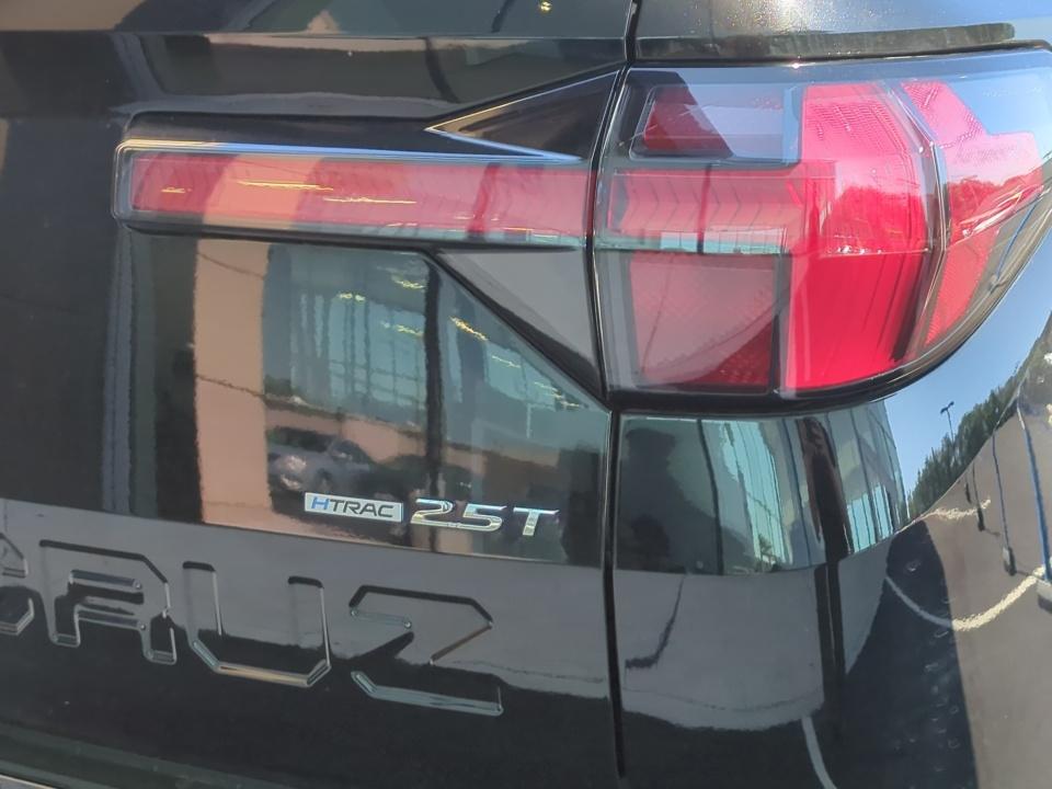 2023 Hyundai SANTA CRUZ SEL Premium