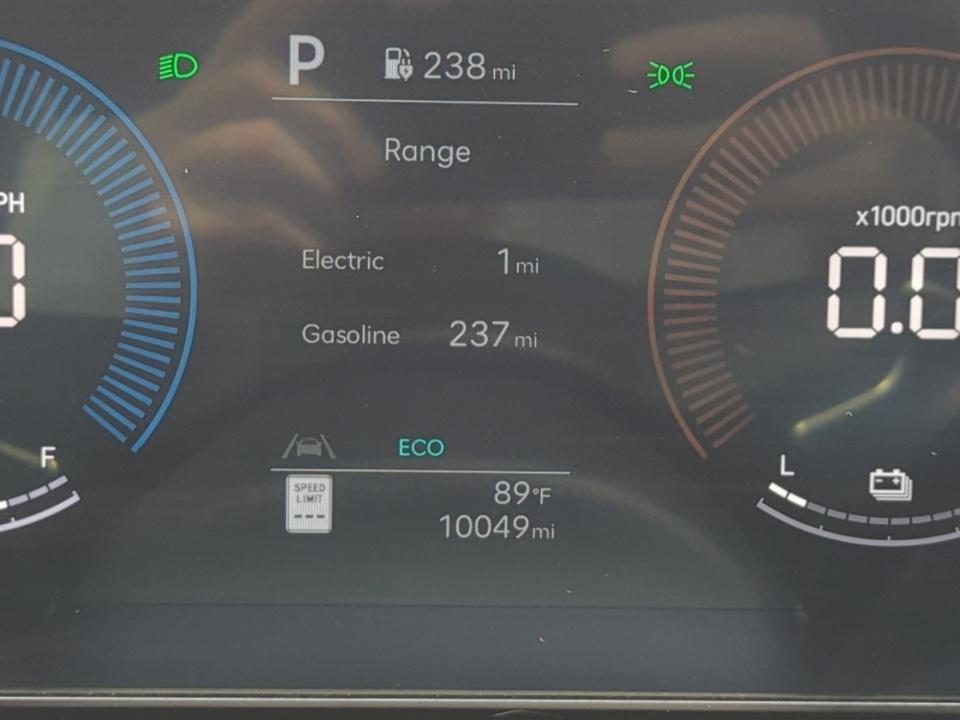 2025 Hyundai TUCSON PLUG-IN HYBRID SEL
