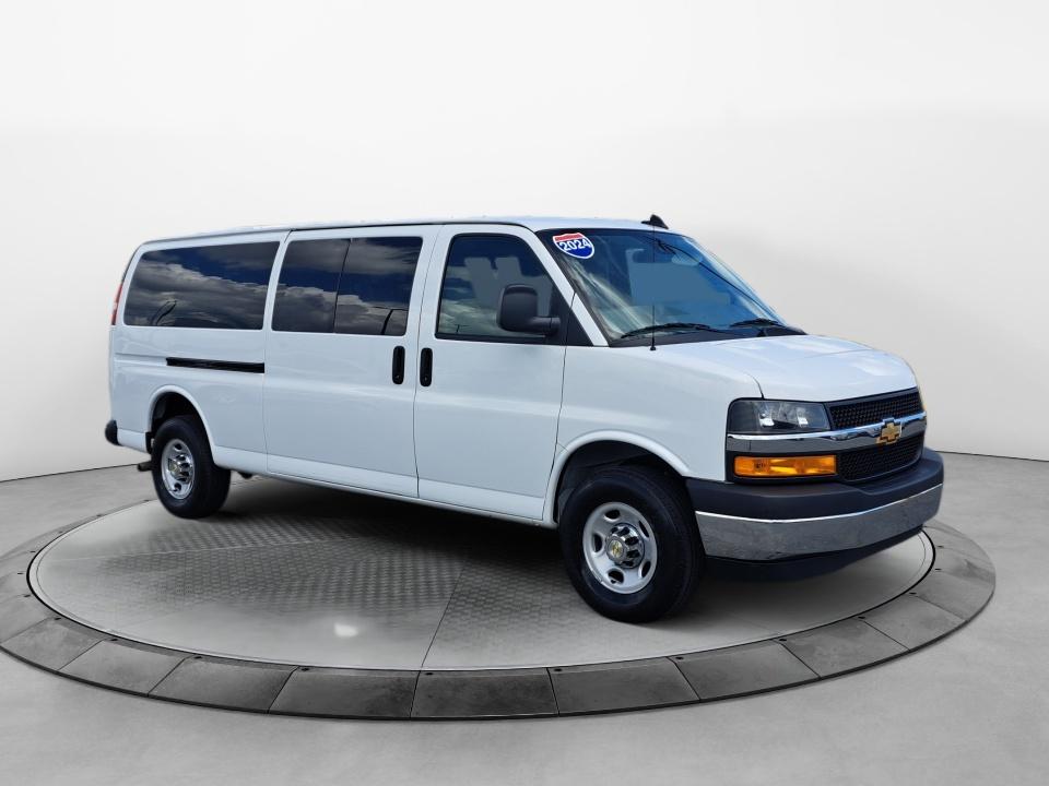 2024 Chevrolet Express Passenger