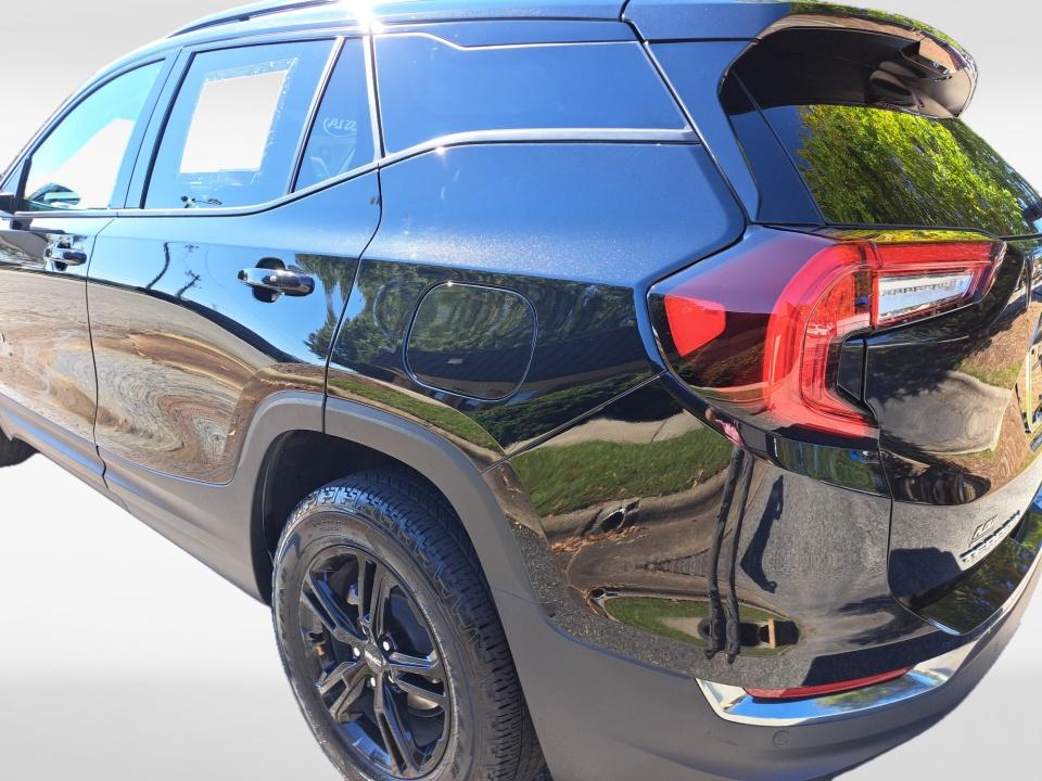 2024 GMC Terrain AT4