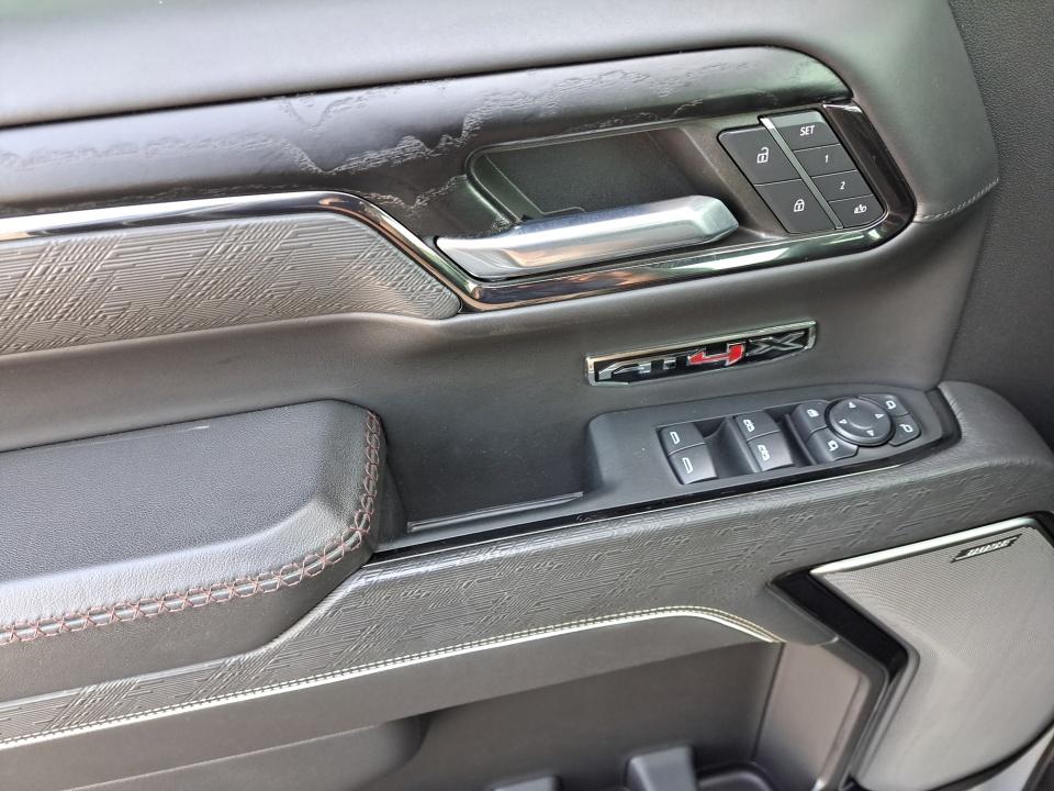 2024 GMC Sierra 1500 AT4X