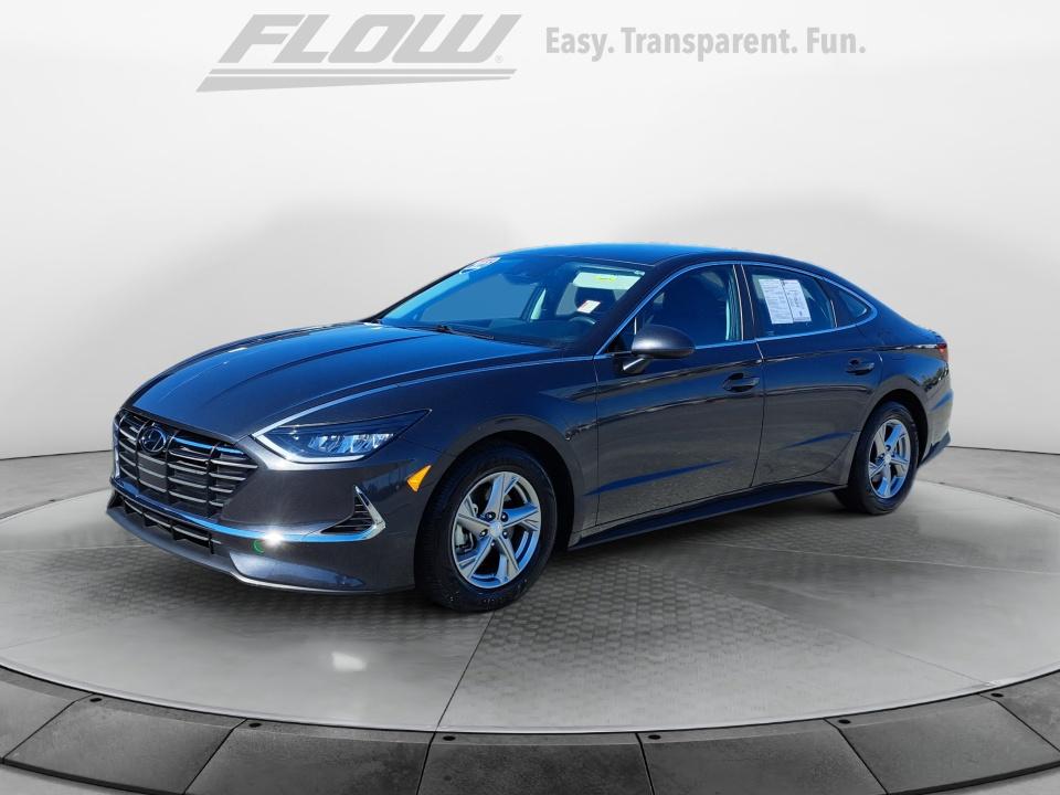 2022 Hyundai SONATA SE