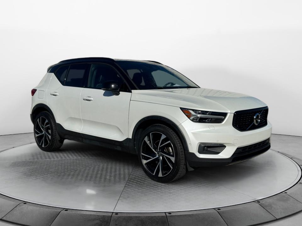 2019 Volvo XC40 R-Design