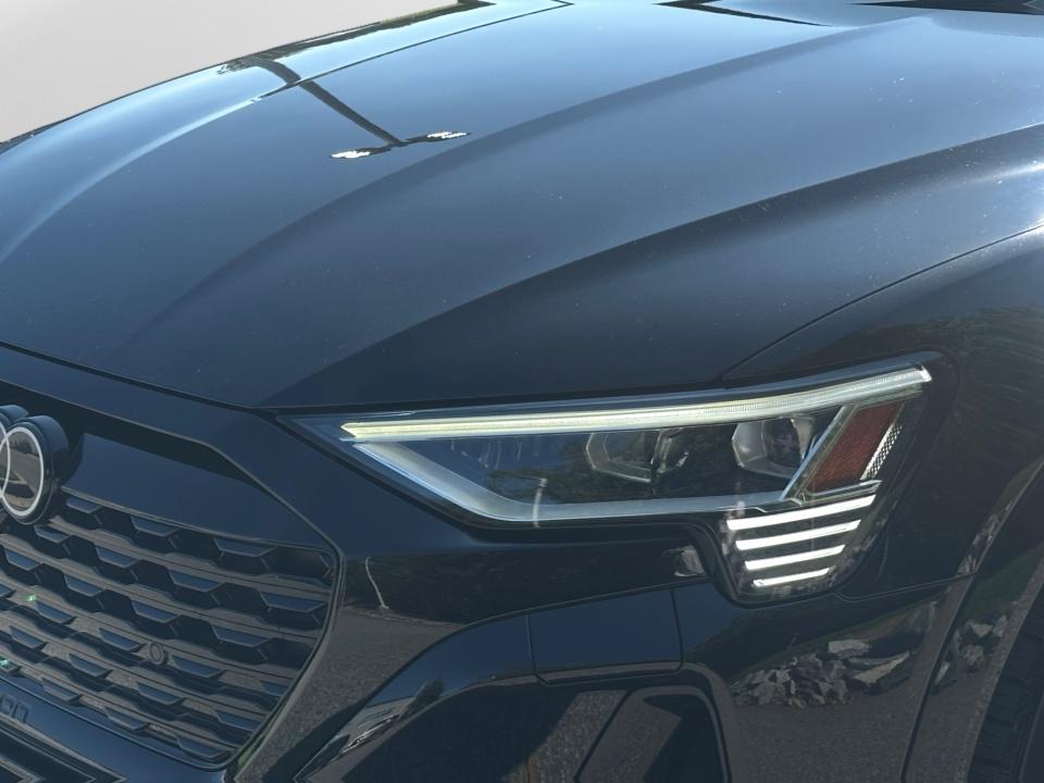 2024 Audi Q8 e-tron Premium