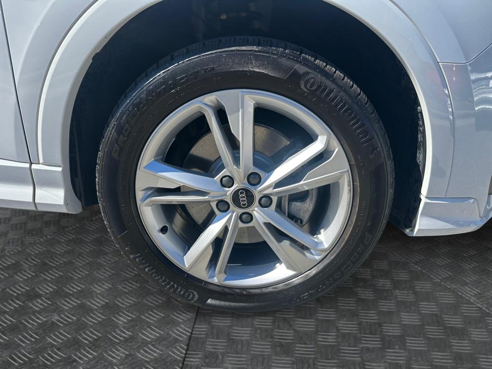 2024 Audi Q3 S line Premium Plus