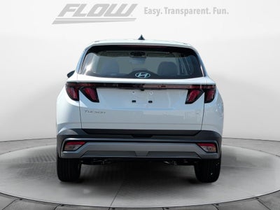 2026 Hyundai TUCSON SE