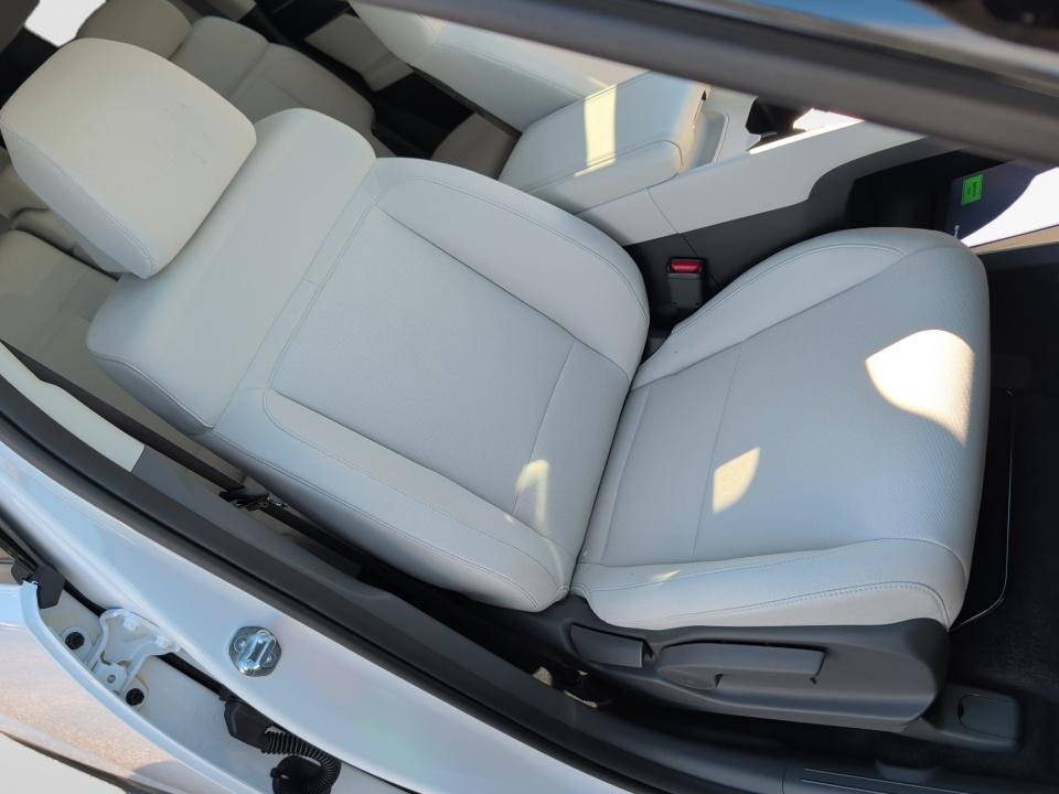 2027 Hyundai SANTA FE SE