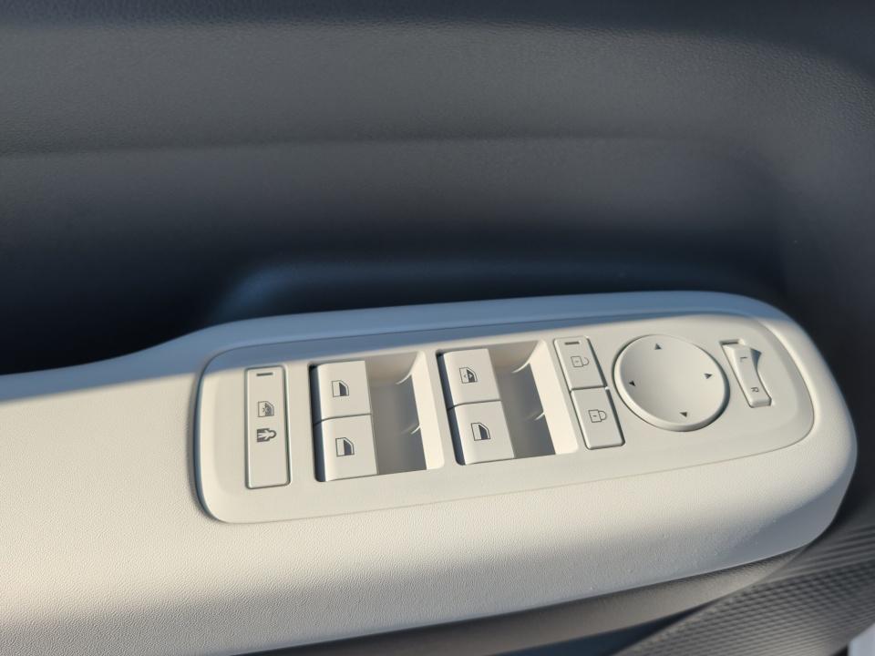 2027 Hyundai SANTA FE SE