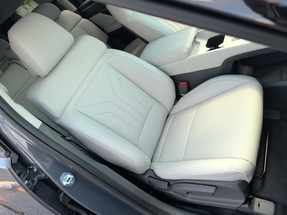 2027 Hyundai SANTA FE HYBRID SEL