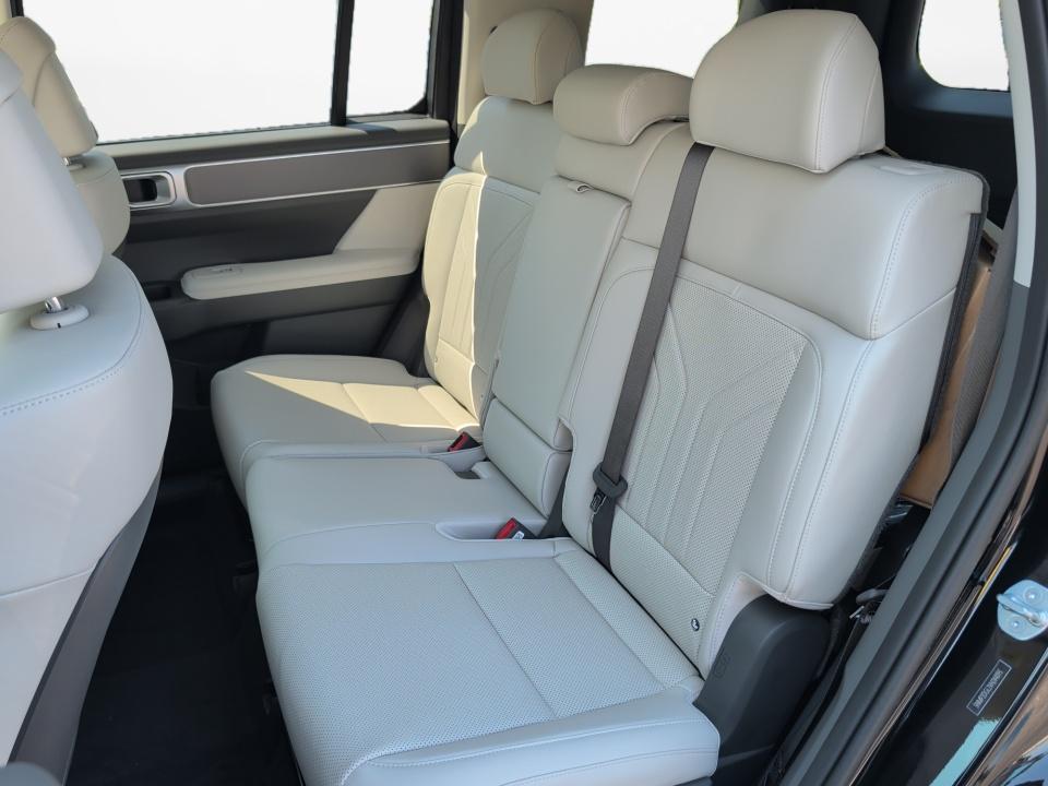 2027 Hyundai SANTA FE SEL