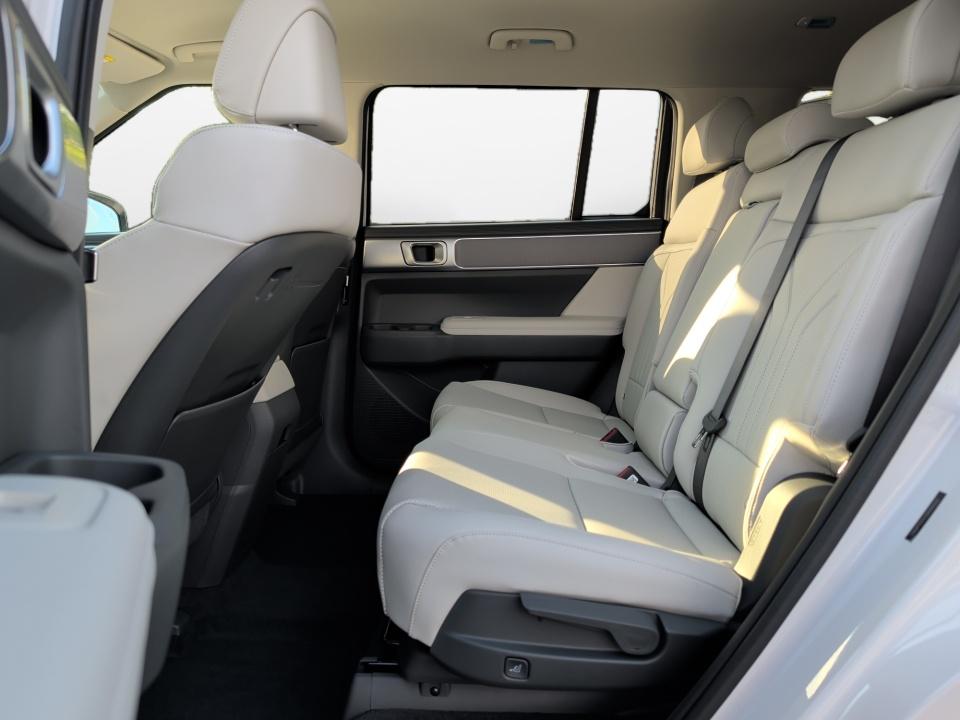 2027 Hyundai SANTA FE SEL