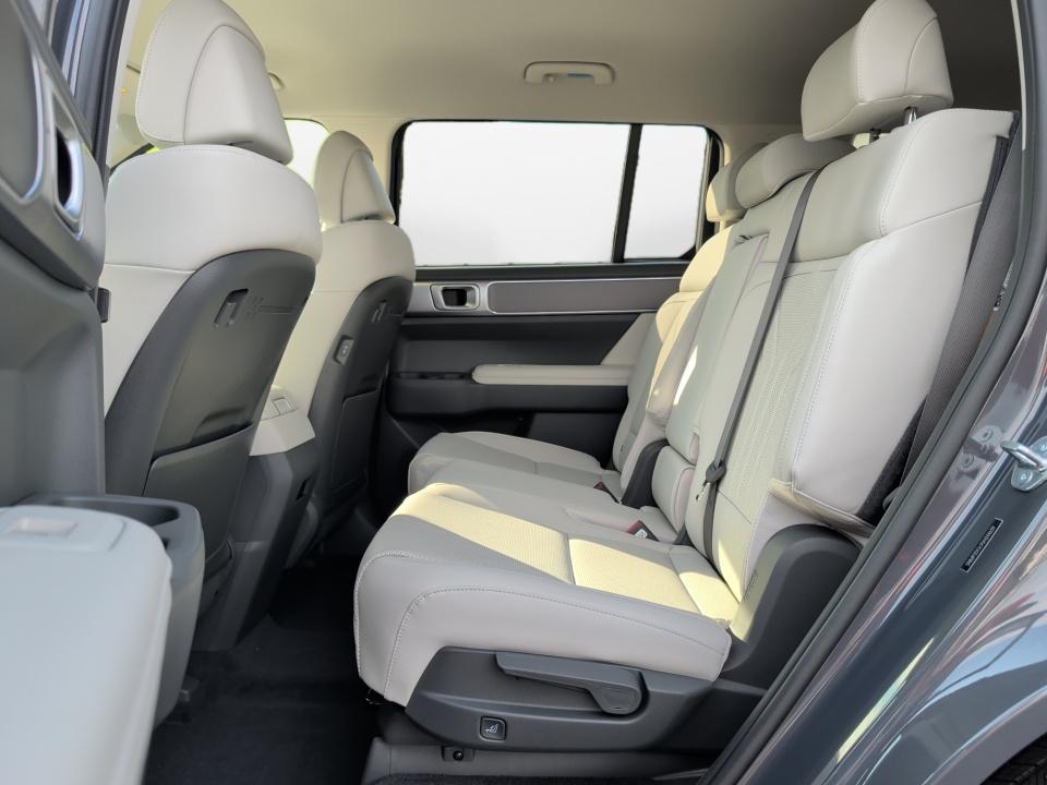 2027 Hyundai SANTA FE SEL