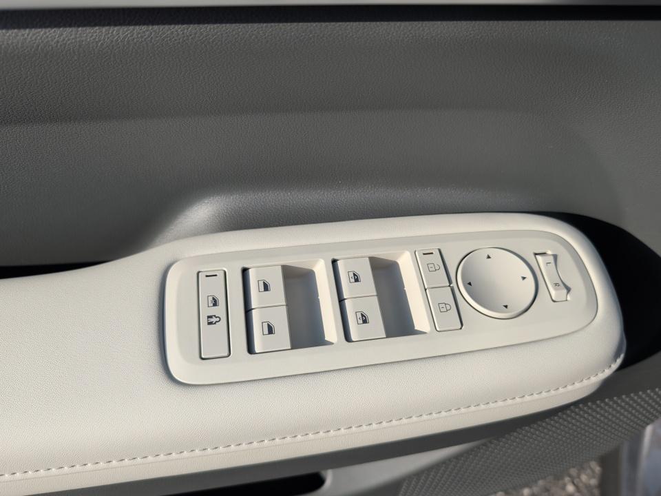 2027 Hyundai SANTA FE SEL