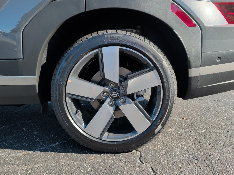 2026 Hyundai SANTA FE Limited 7P