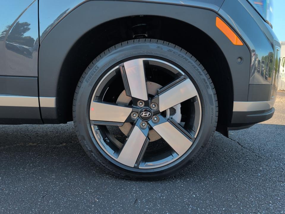 2026 Hyundai SANTA FE Limited 7P