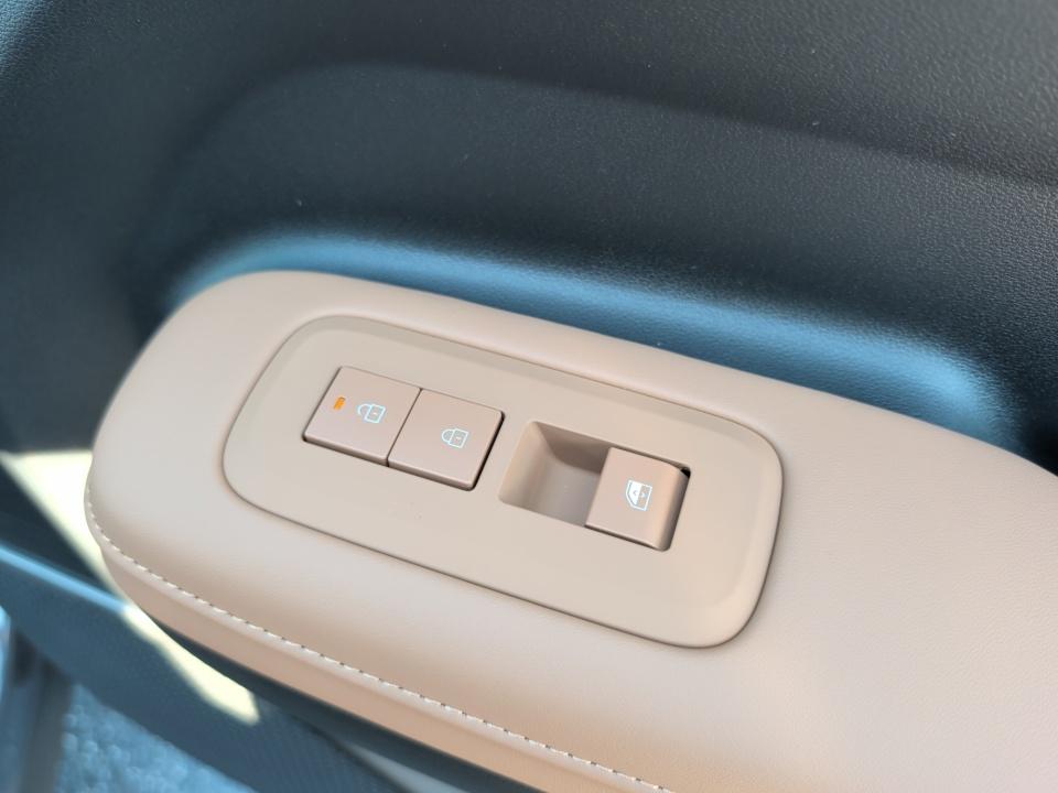 2026 Hyundai SANTA FE Limited 7P