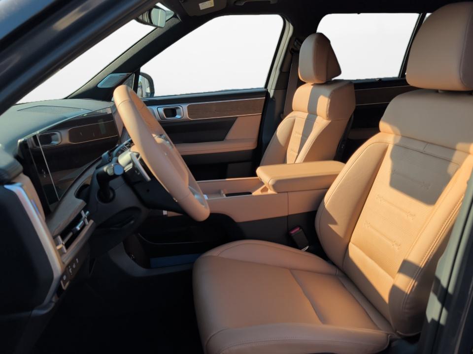 2026 Hyundai SANTA FE Limited 7P