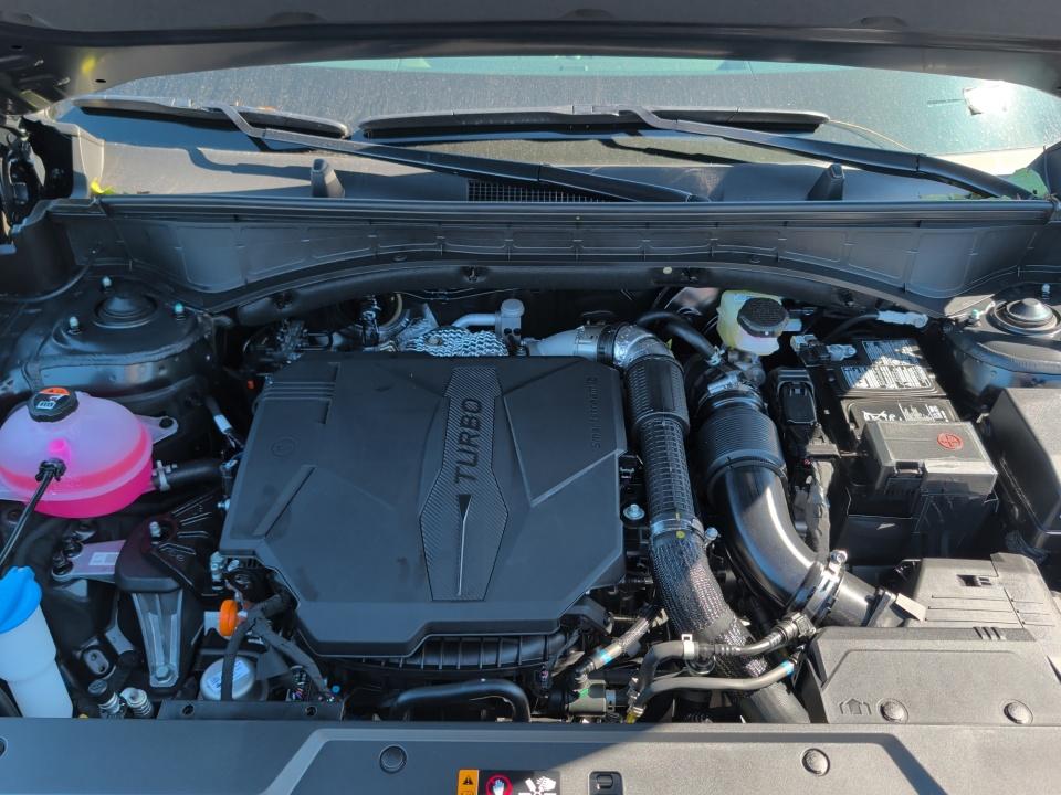 2027 Hyundai SANTA FE Limited 7P