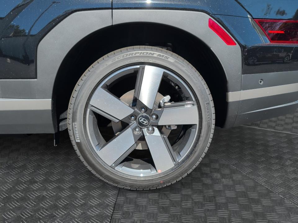 2027 Hyundai SANTA FE Limited 7P