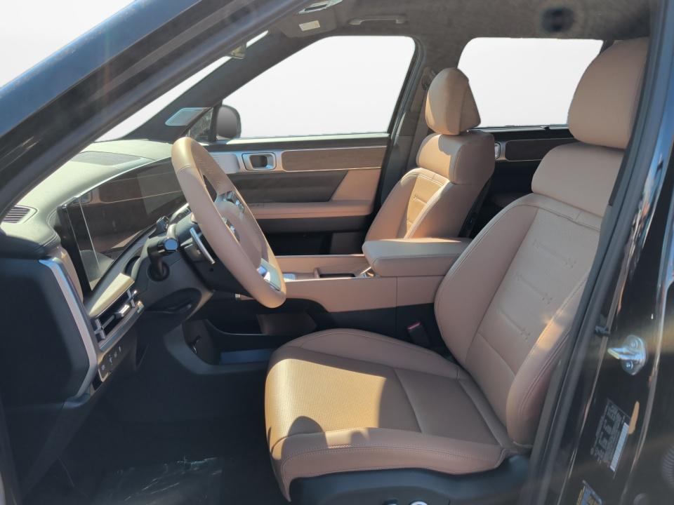 2027 Hyundai SANTA FE Limited 7P