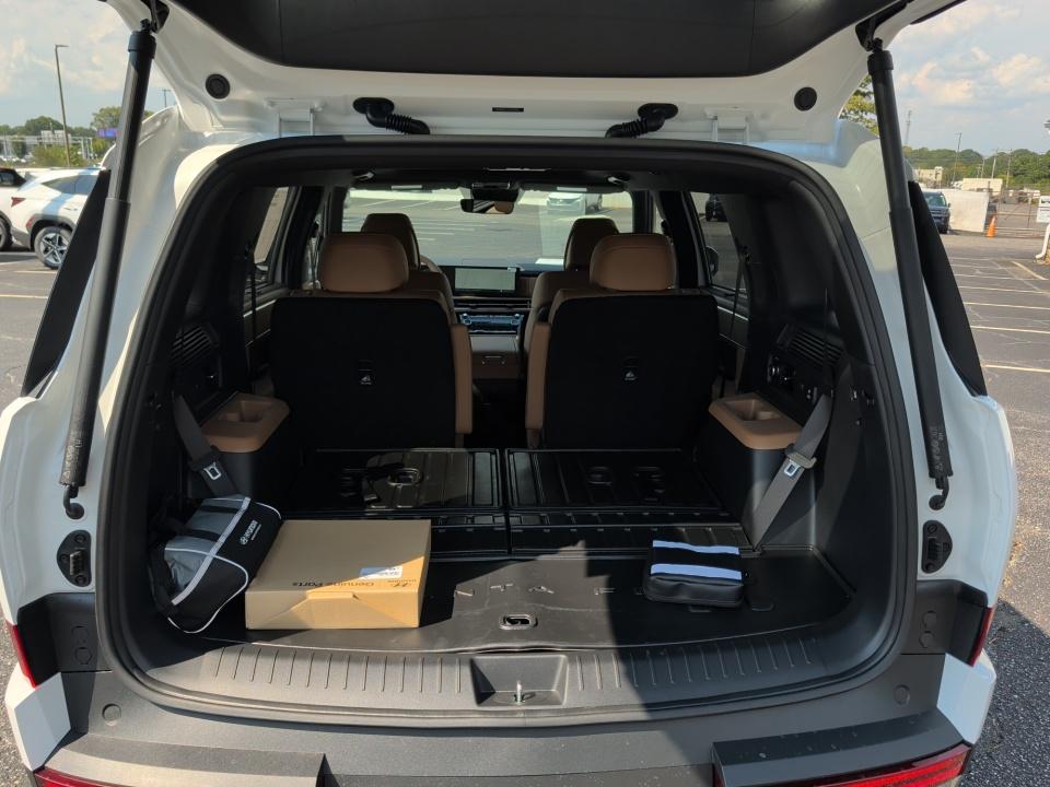 2027 Hyundai SANTA FE Limited 6P