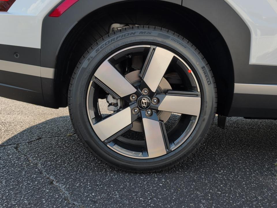 2027 Hyundai SANTA FE Limited 6P