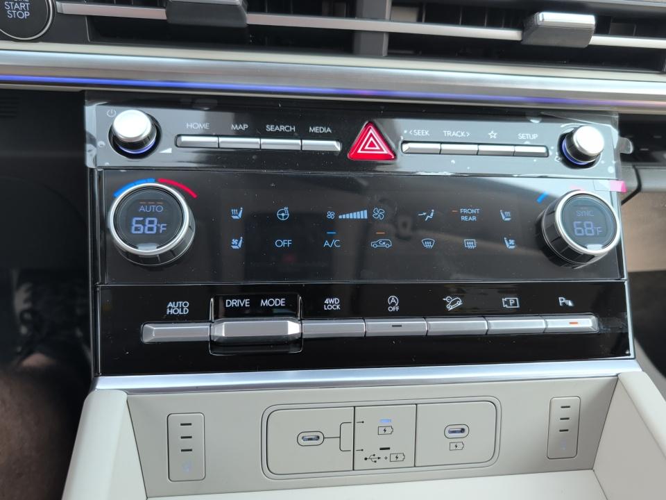 2027 Hyundai SANTA FE Limited 7P