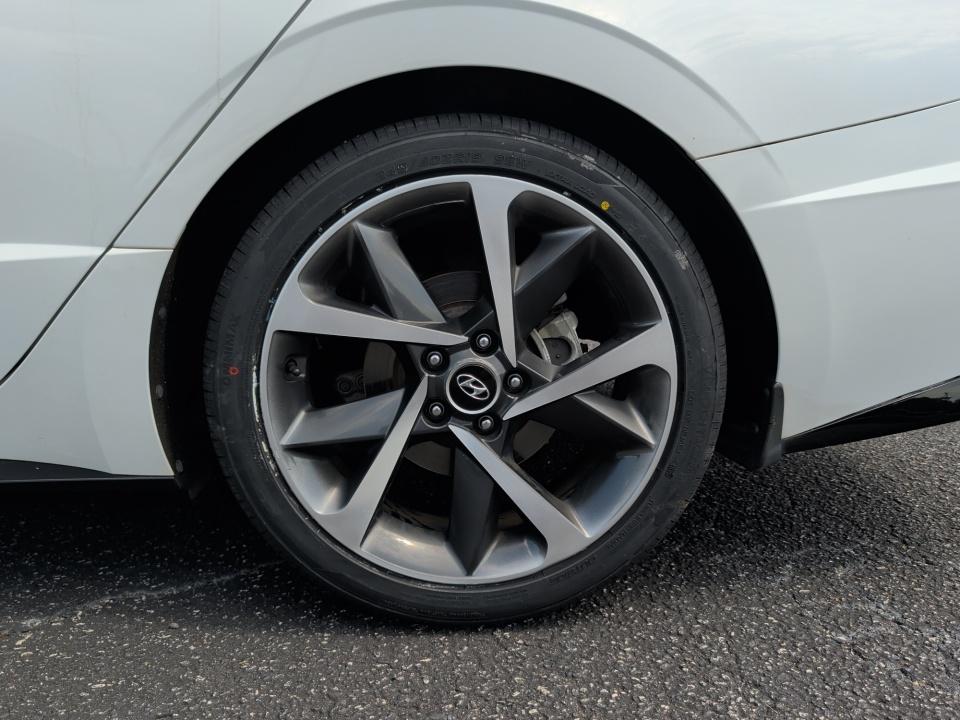 2021 Hyundai SONATA SEL Plus