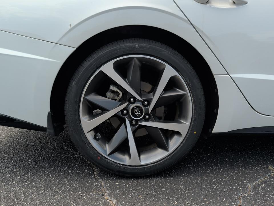 2021 Hyundai SONATA SEL Plus