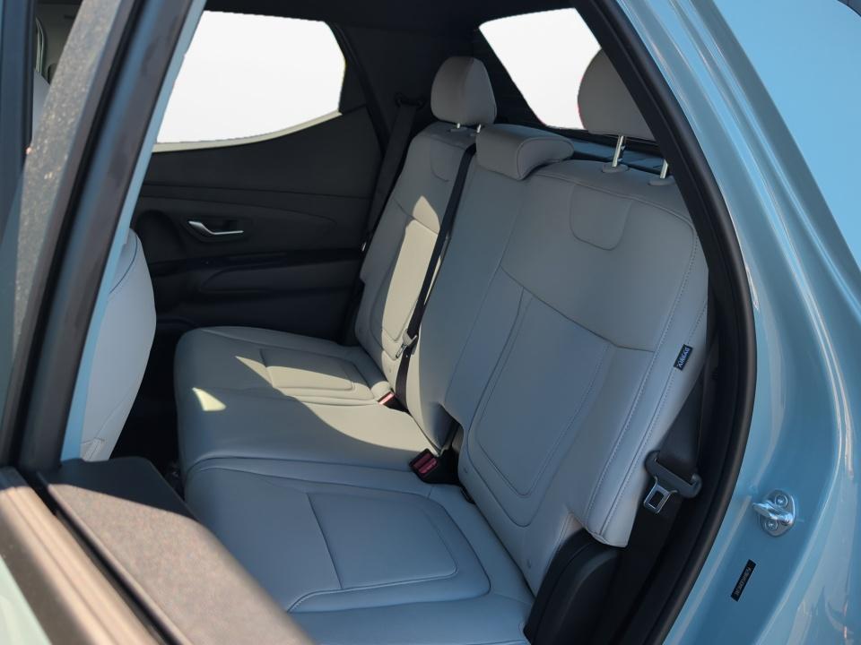 2027 Hyundai SANTA CRUZ SE