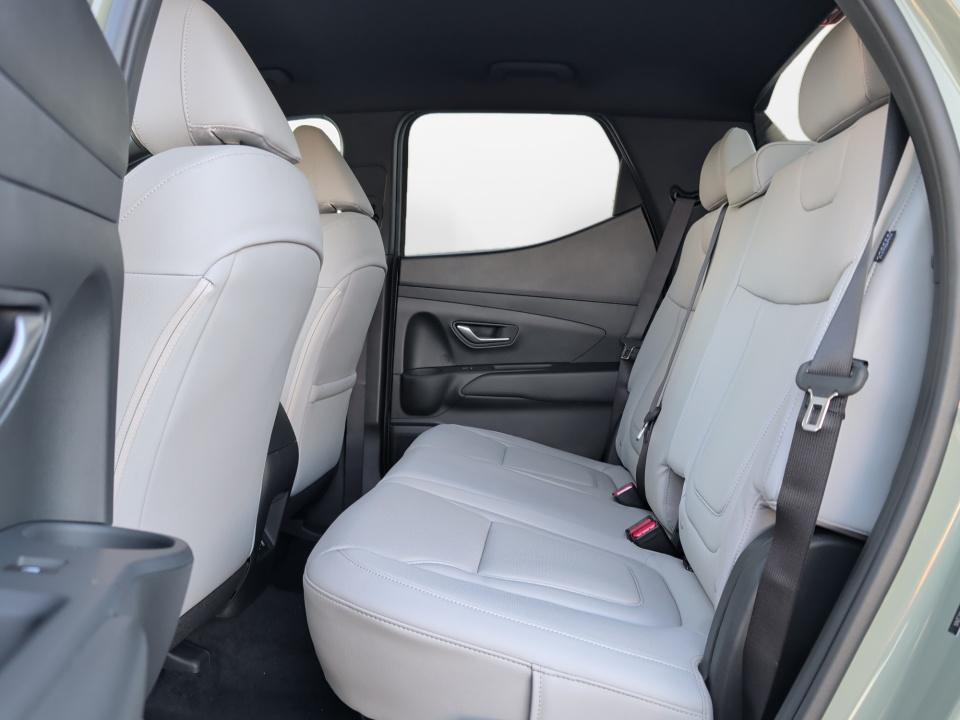 2027 Hyundai SANTA CRUZ SE