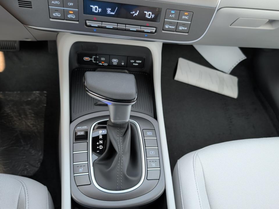 2027 Hyundai KONA SEL Sport