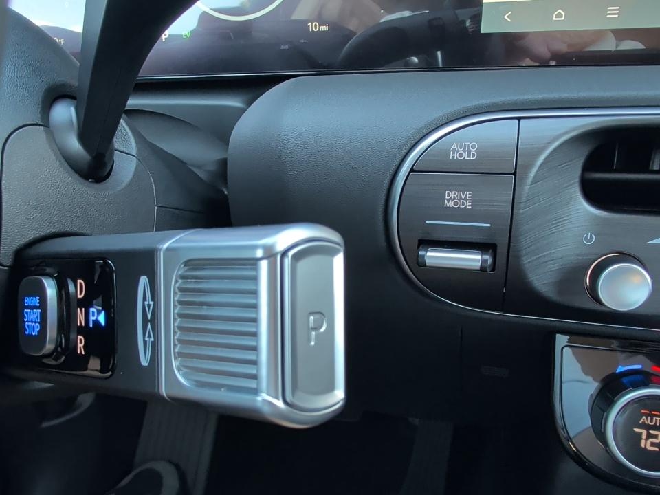 2027 Hyundai PALISADE HYBRID Blue SEL 7P