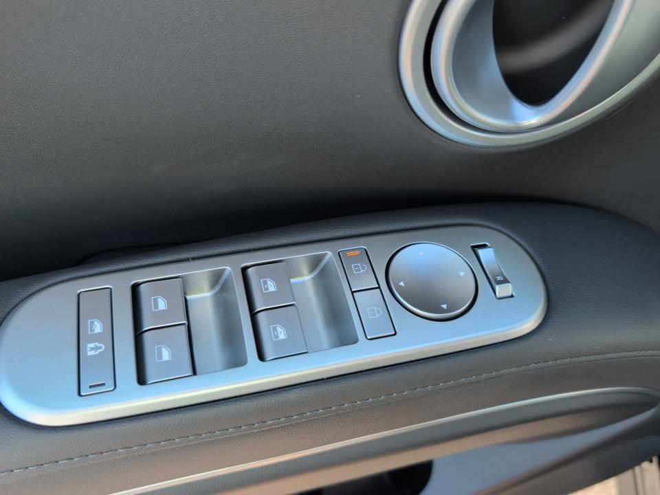 2027 Hyundai PALISADE HYBRID Blue SEL 7P