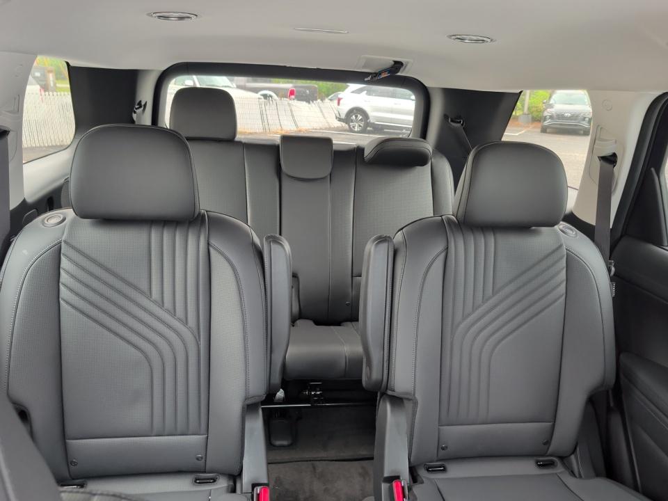 2027 Hyundai PALISADE SEL 7P