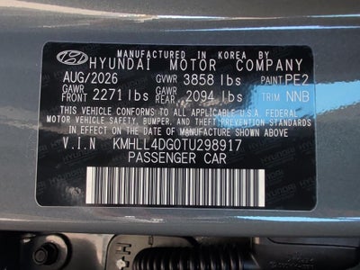 2026 Hyundai ELANTRA SE