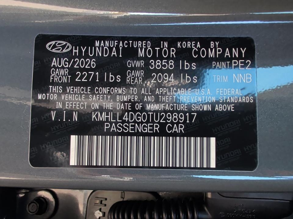 2026 Hyundai ELANTRA SE