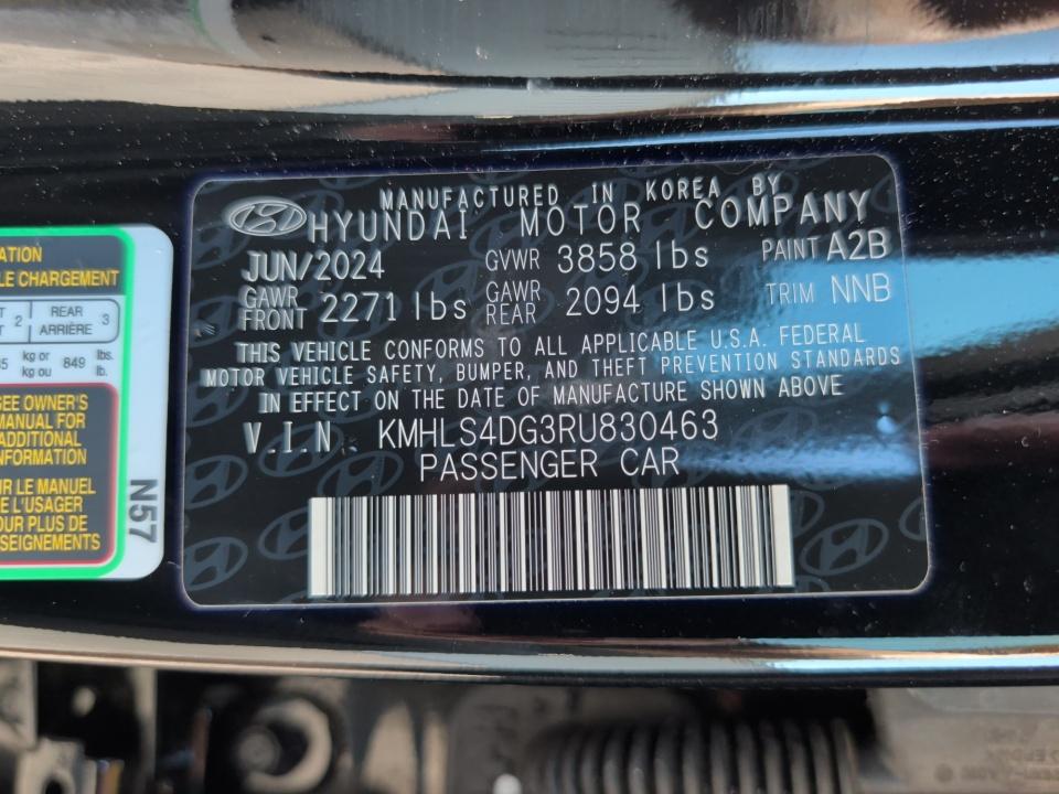 2024 Hyundai ELANTRA SEL