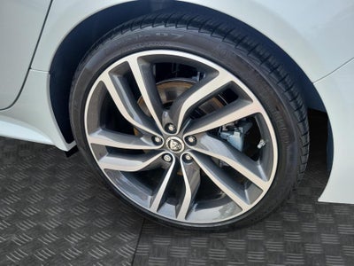 2024 Jaguar XF R-Dynamic SE